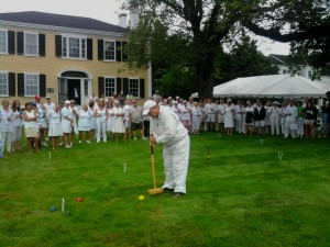 Instructor Bob Kroeger gives a tutorial prior to last year's tournament