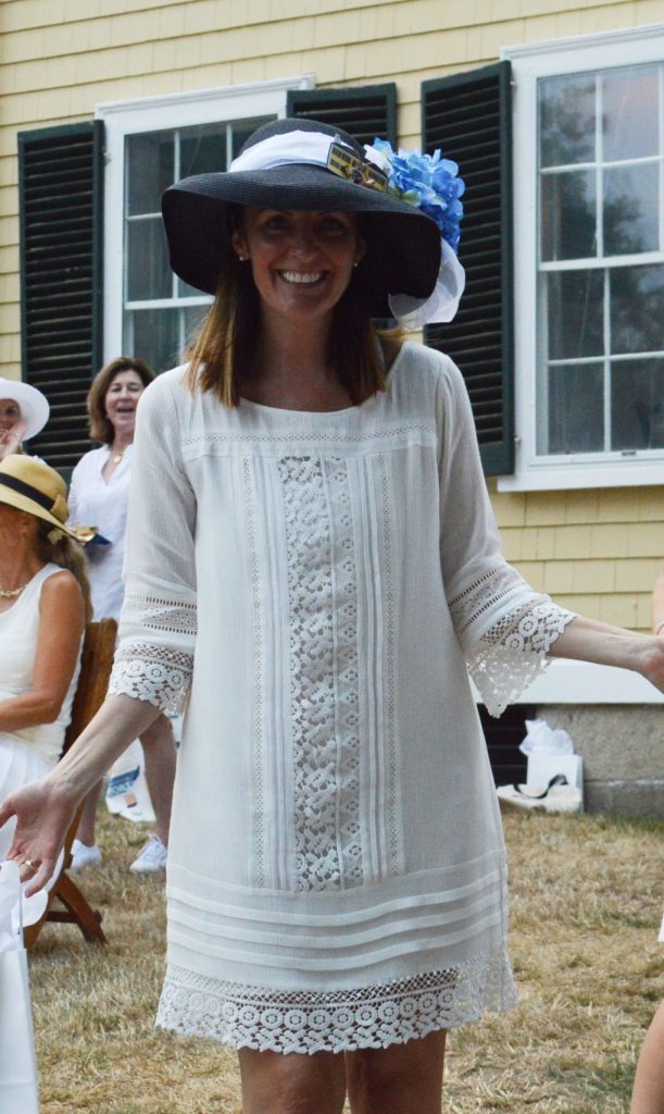 Best Hat winner Michelle Kelly.2